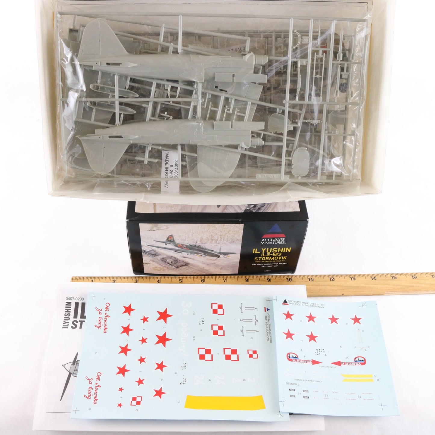 Ilyushin IL2-M3 Stormovik Attack Plane Special Accurate Miniatures 1:48 Kit 3407