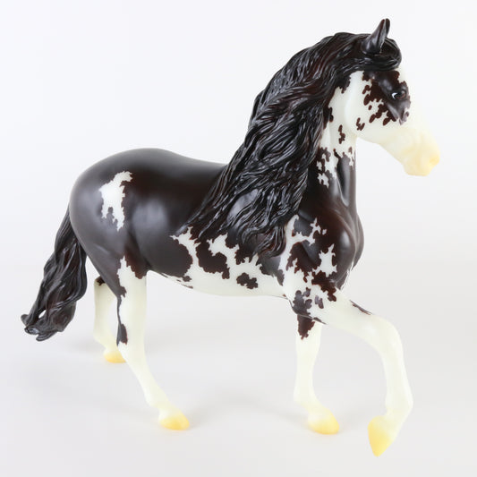 Breyer Gran Cavallo Peruvian Paso BF Special Run Mahogany Liver Chestnut Horse