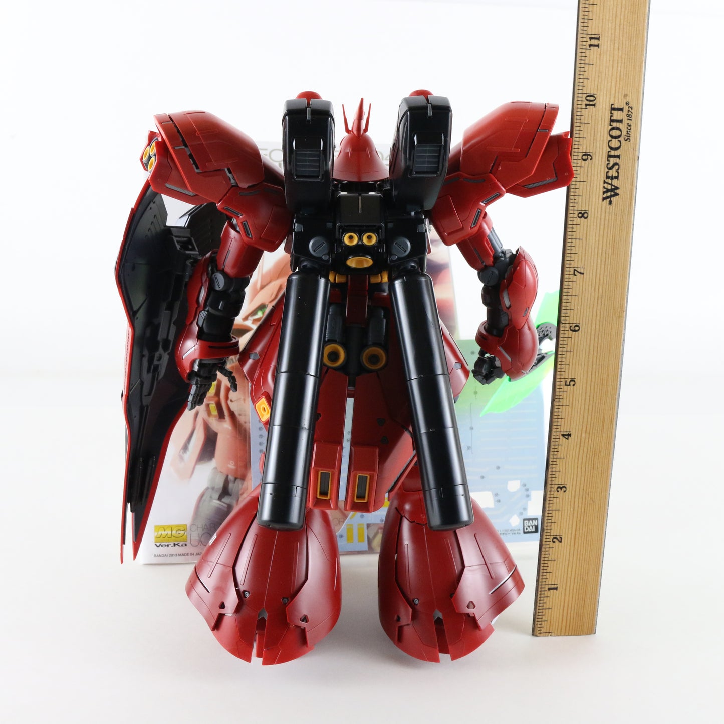 Gundam Msn-04 MG Neo Zeon Sazabi Ver.ka Uc0093 Char Bandai 1:100 W/ Paperwork