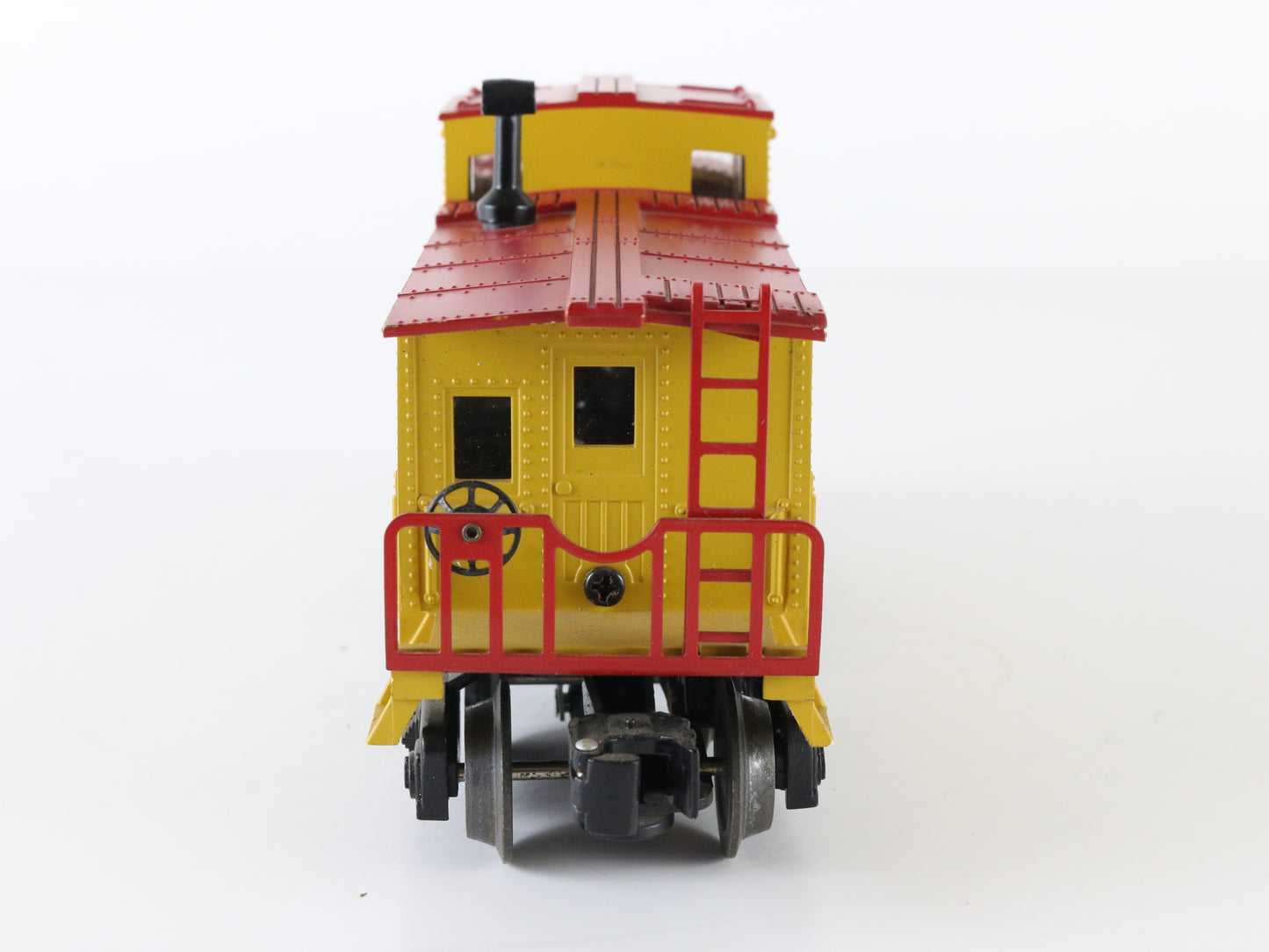 Lionel O Union Pacific UP 36565 Yellow Illuminated Caboose Car