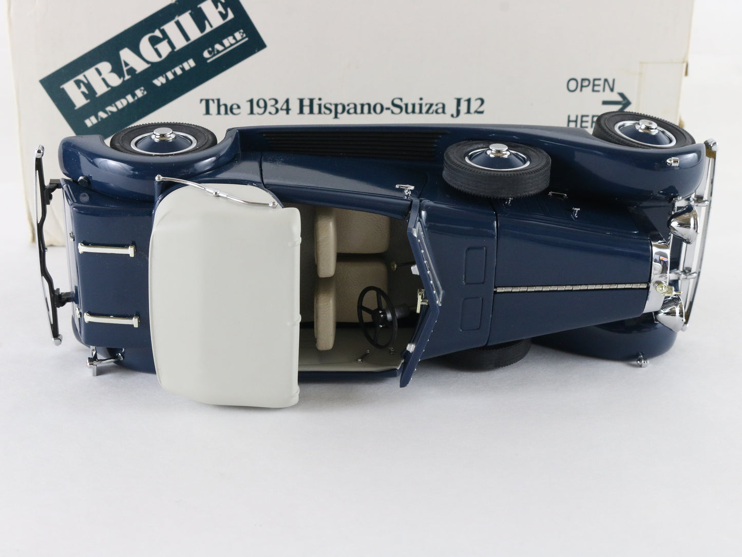 1934 Hispano Suiza J12 Blue White Cars Golden Age Danbury Mint 1:24 Diecast