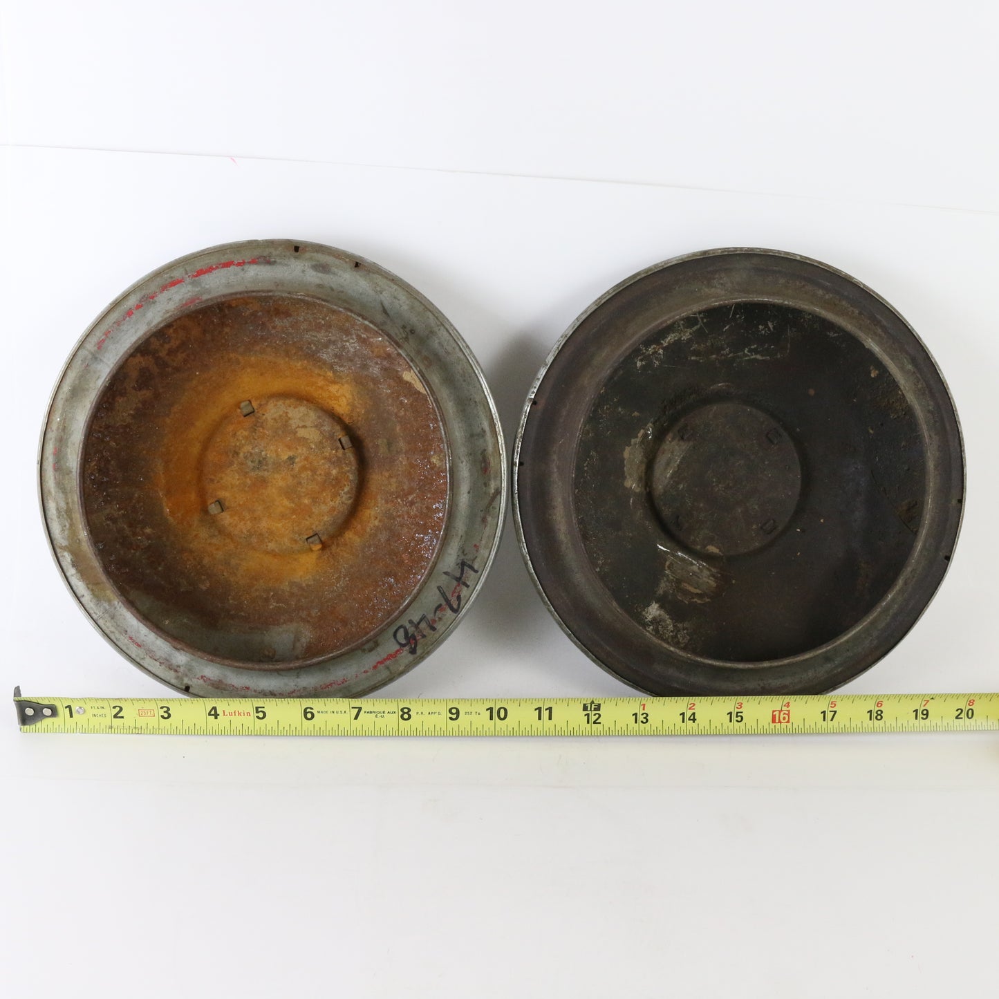 Lot Of 2 Vintage 1947-48 Cadillac Metal Dog Dish Metal Wheel Hubcaps 10"