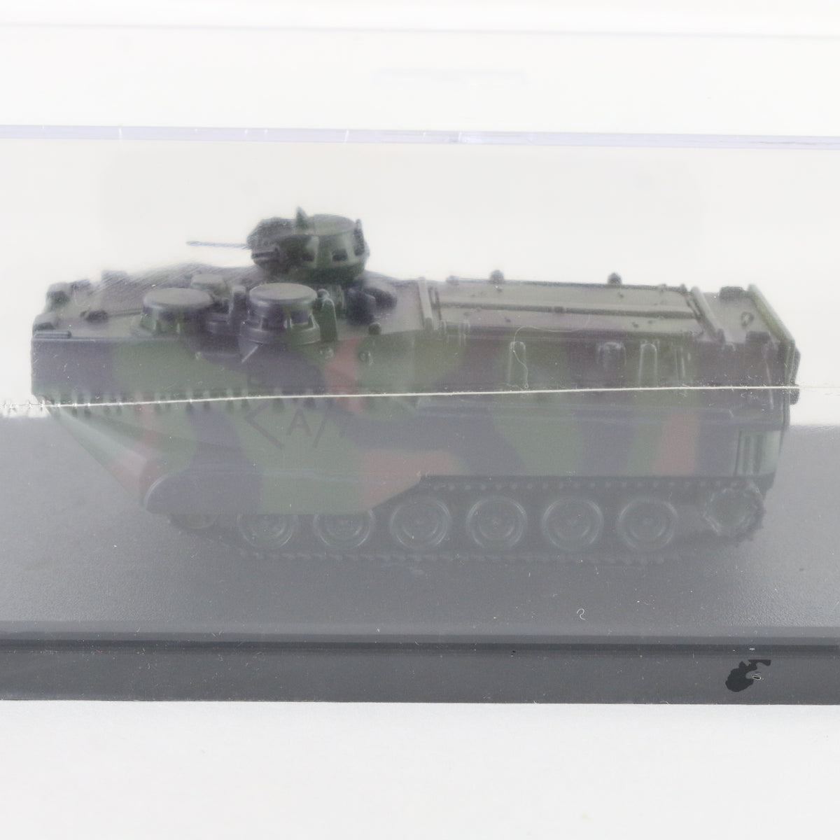AAV-7 AAV7 BAE Systems USMC Assault Amphibious Vehicle 1:72 Sealed Model