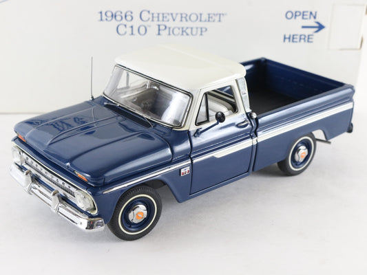 1966 Chevrolet C10 Pickup Truck Blue White Danbury Mint 1:24 Diecast 