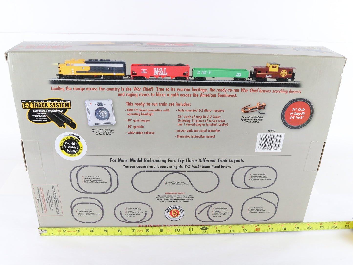 Bachmann HO War Chief Santa Fe Diesel Locomotive Train Set UNUSED #00746