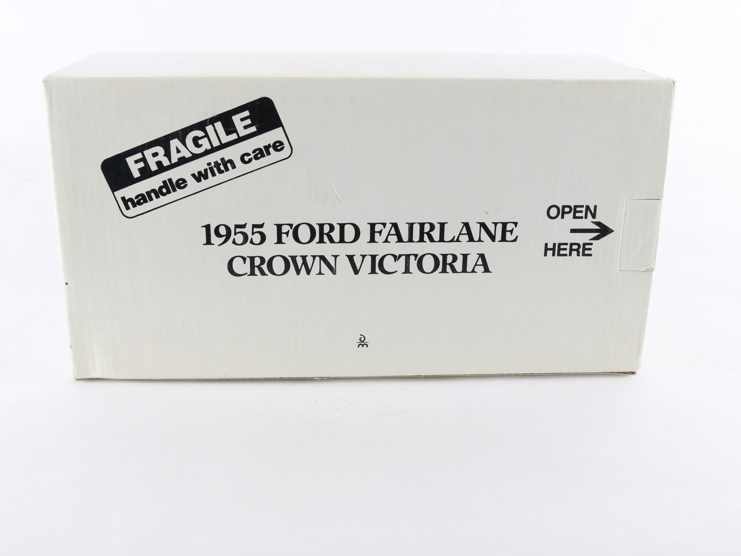 1955 Ford Fairlane Crown Victoria Black White Danbury Mint 1:24 Diecast Model
