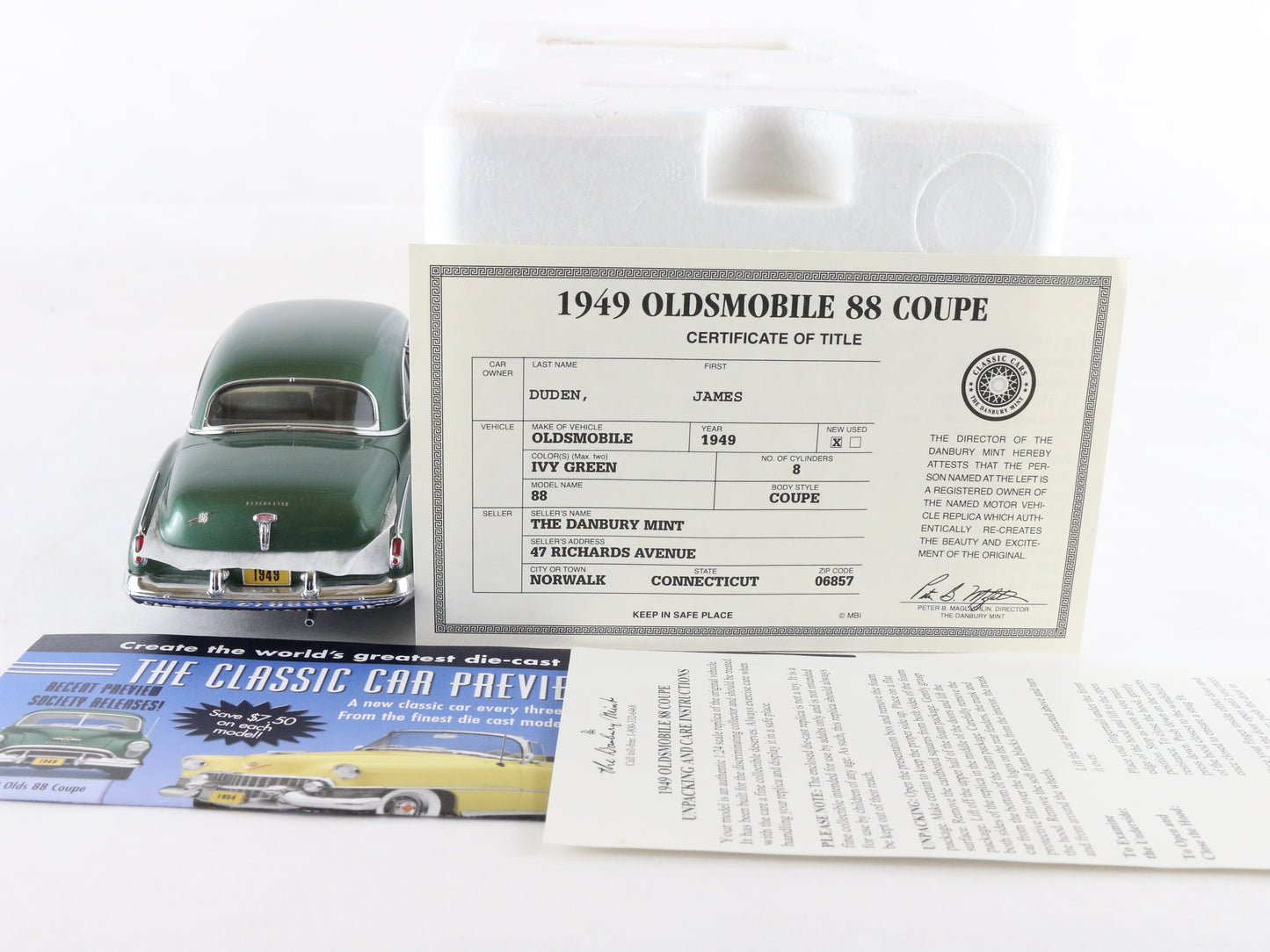 1949 Oldsmobile 88 Coupe Ivy Green Danbury Mint 1:24 Diecast Model Car