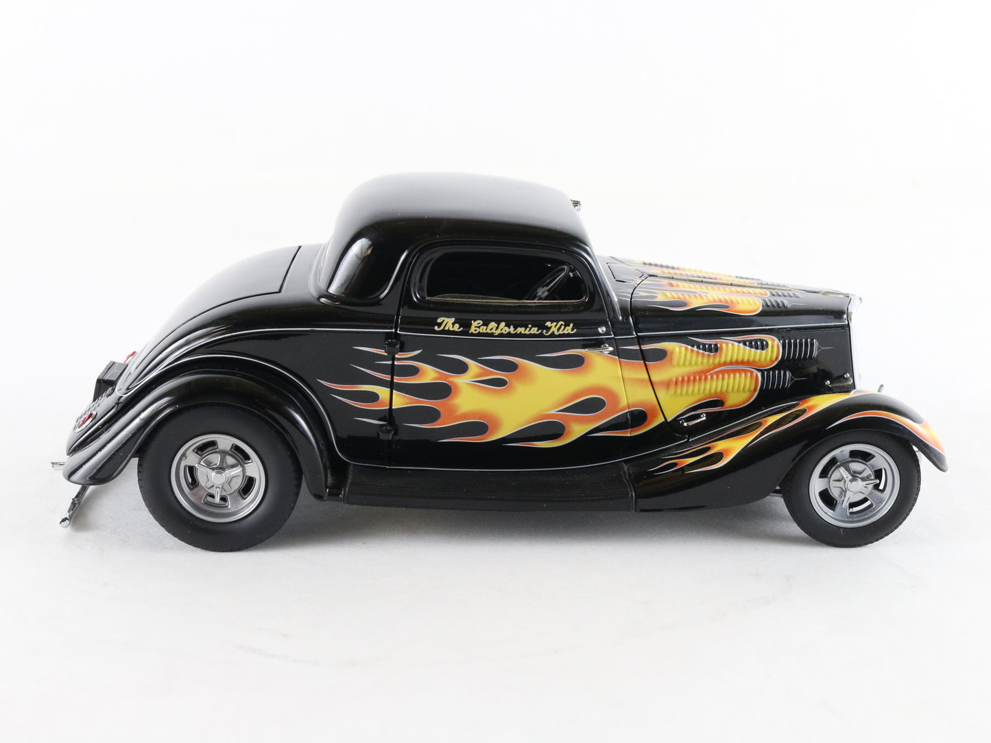 California Kid 1934 Ford Danbury Mint 1:24 Diecast Model Car