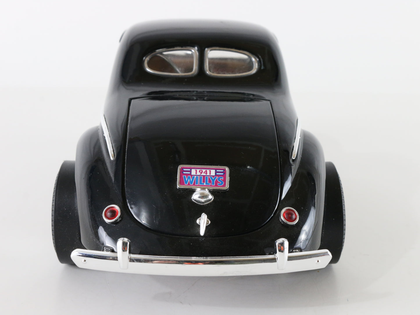 1941 Willys Competition Coupe Black & Purple Road Legends 1:18 92278 Model