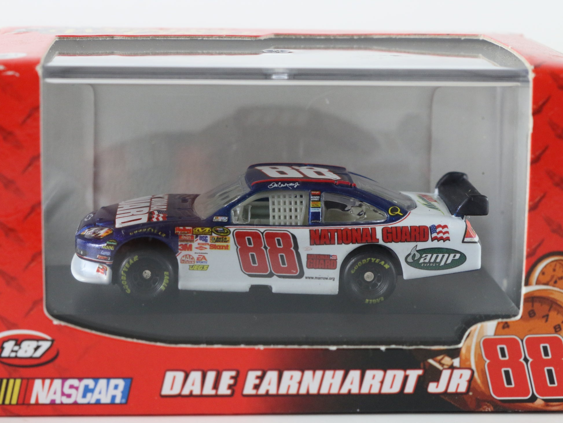 Dale Earnhardt Jr #88 Monte Carlo Nascar Winner's Circle 1:87