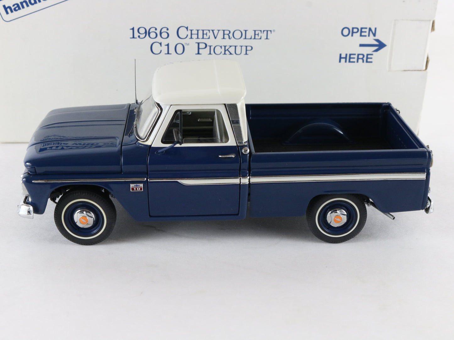 1966 Chevrolet C10 Pickup Truck Blue White Danbury Mint 1:24 Diecast Model