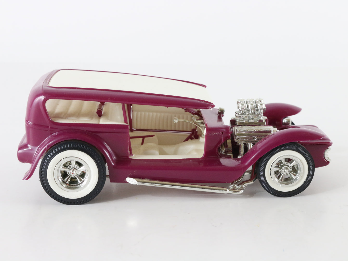 Li'l Coffin Le Monogram 1:24 Built Kit Model Car 0094