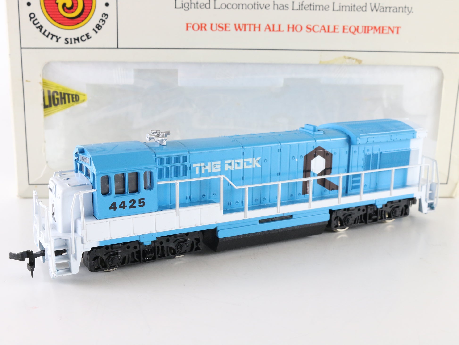 Bachmann HO Rock 4425 U36B Diesel Locomotive Engine