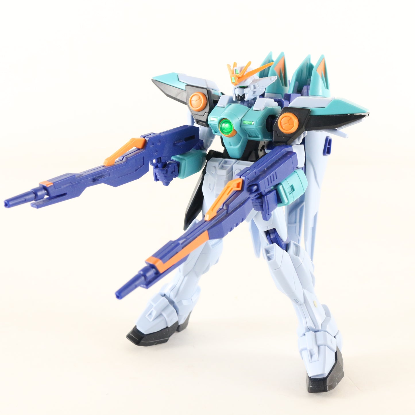 Gundam HG Wing Sky Zero Mobile Suit Bandai 1/144 Model 