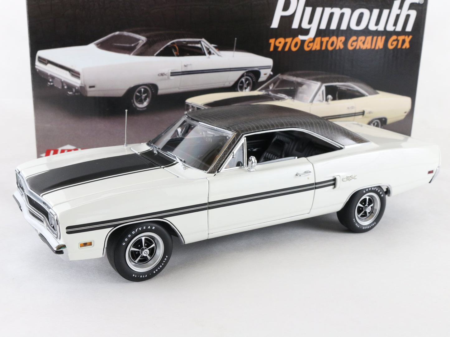 1970 Plymouth Gtx Gator Grain GMP 1:18 Diecast Model G1803121 White Var 1 Of 500