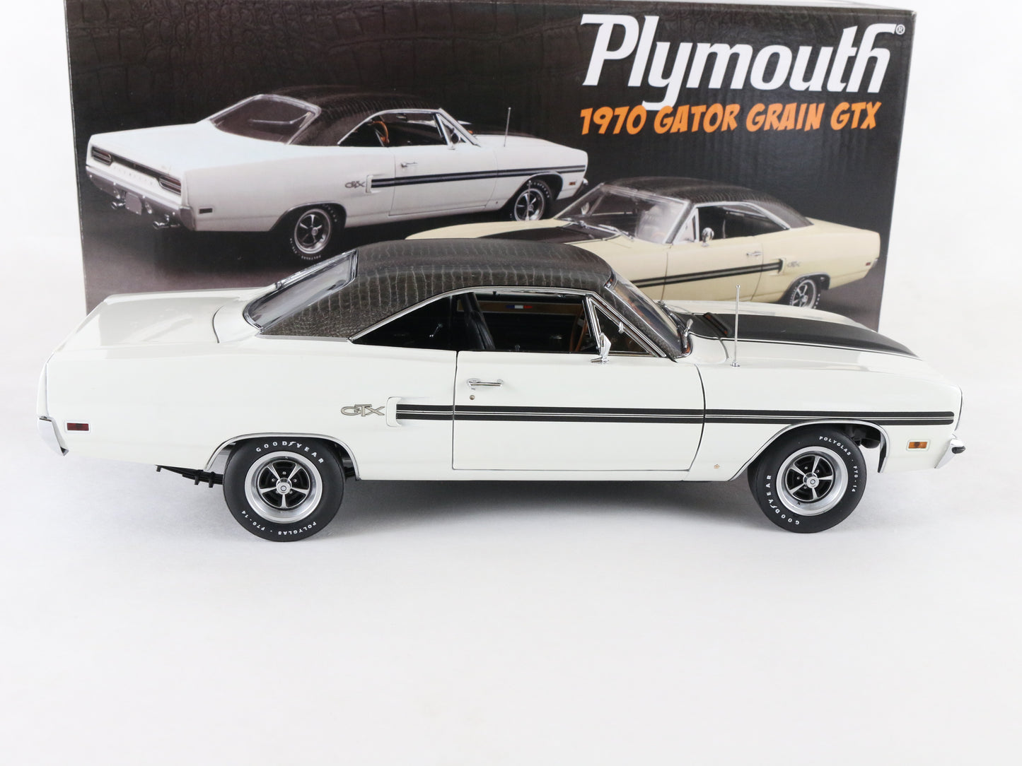 1970 Plymouth Gtx Gator Grain GMP 1:18 Diecast Model G1803121 White Var 1 Of 500