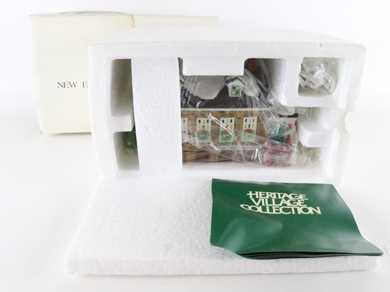Department 56 New England Village Stoney Brook Town Hall Christmas Building