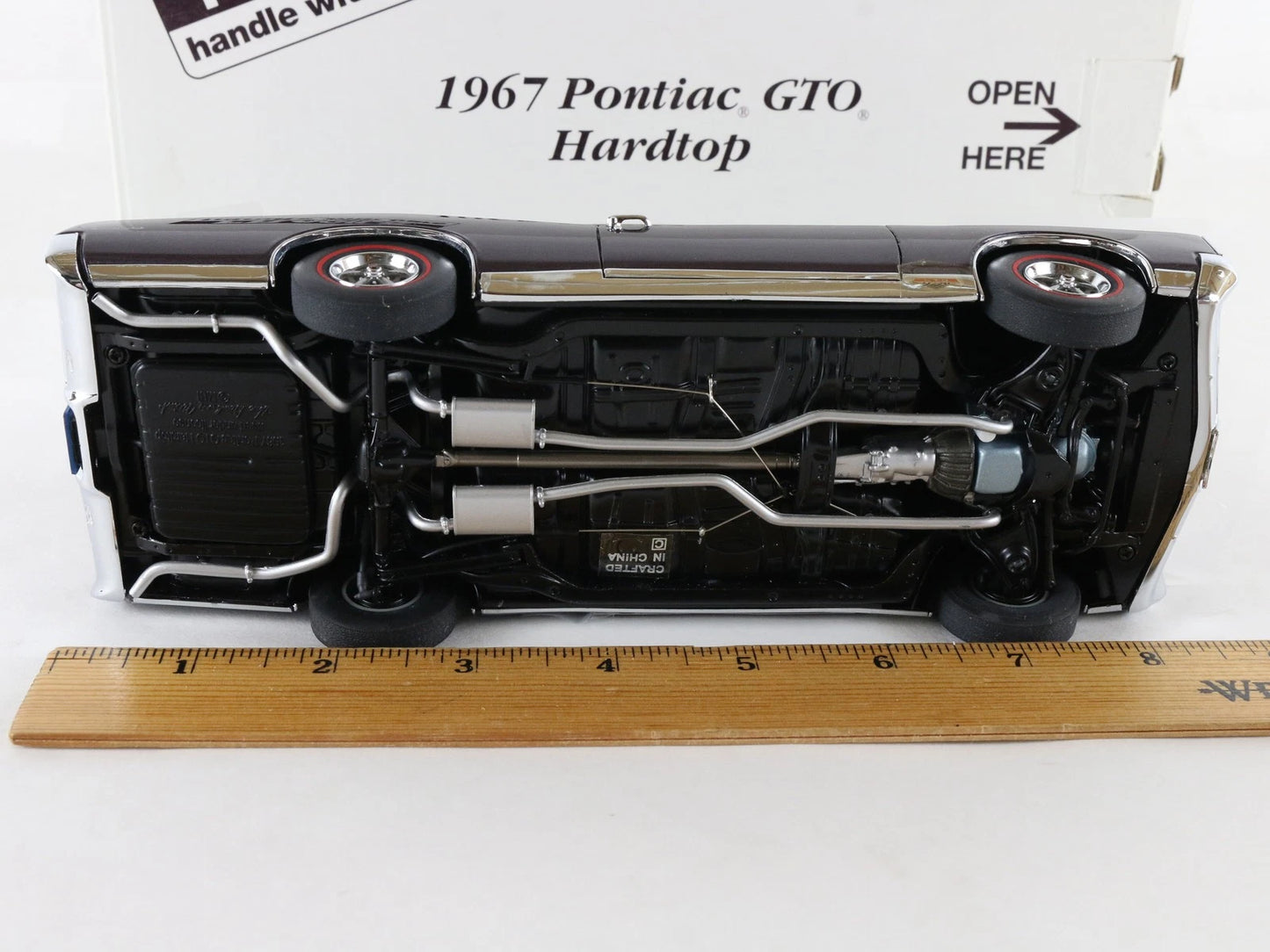 1967 Pontiac GTO Hardtop Plum Mist Purple Danbury Mint 1:24 Diecast Model