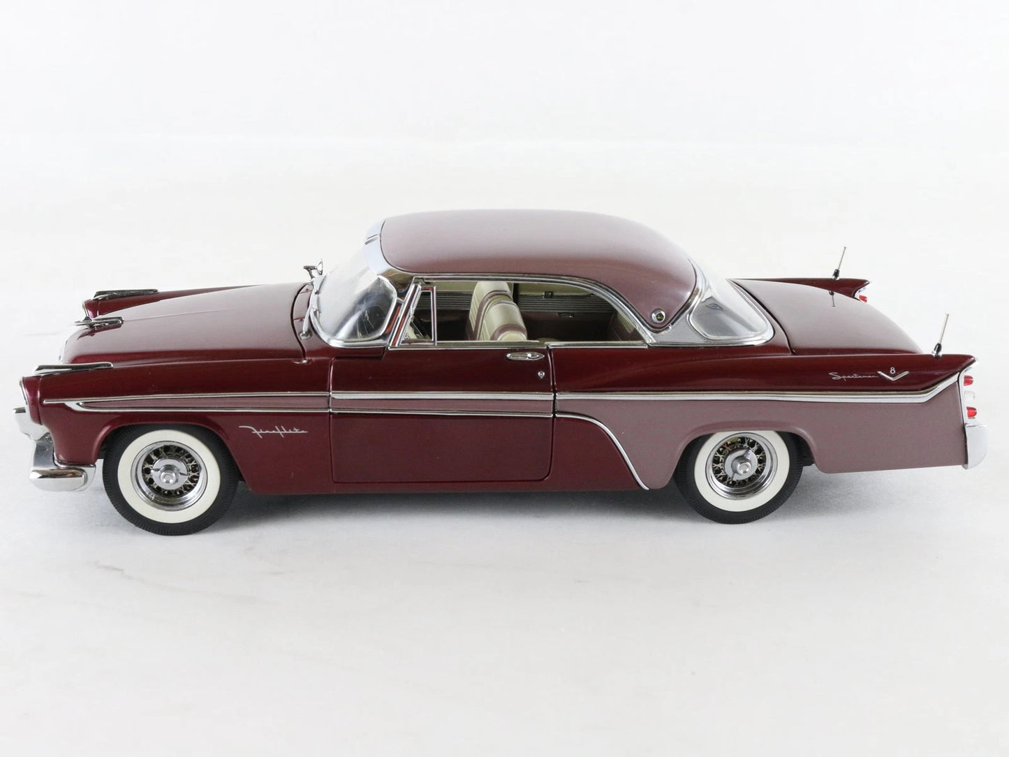 1956 Desoto Sportsman Coupe Limited Red Danbury Mint 1:24 3879/5000