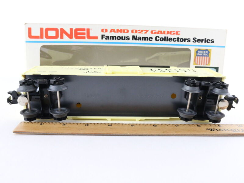 Lehigh Valley LV 9788 Insulated Single Door Boxcar Lionel O 6-9788