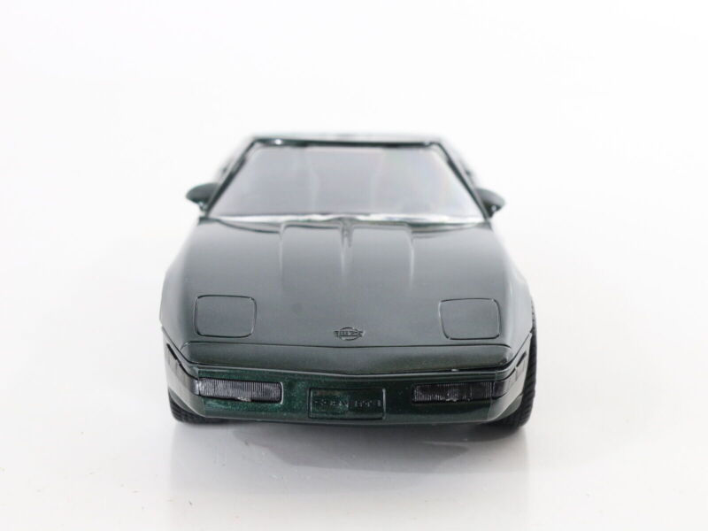 1994 Chevrolet Chevy Corvette Convertible Dark Green AMT ERTL 1:24 Promo Model