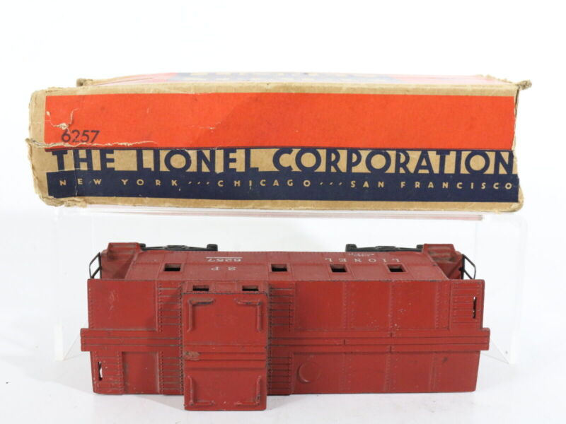 Southern Pacific SP 6257 Red Caboose Plastic Lionel Postwar O