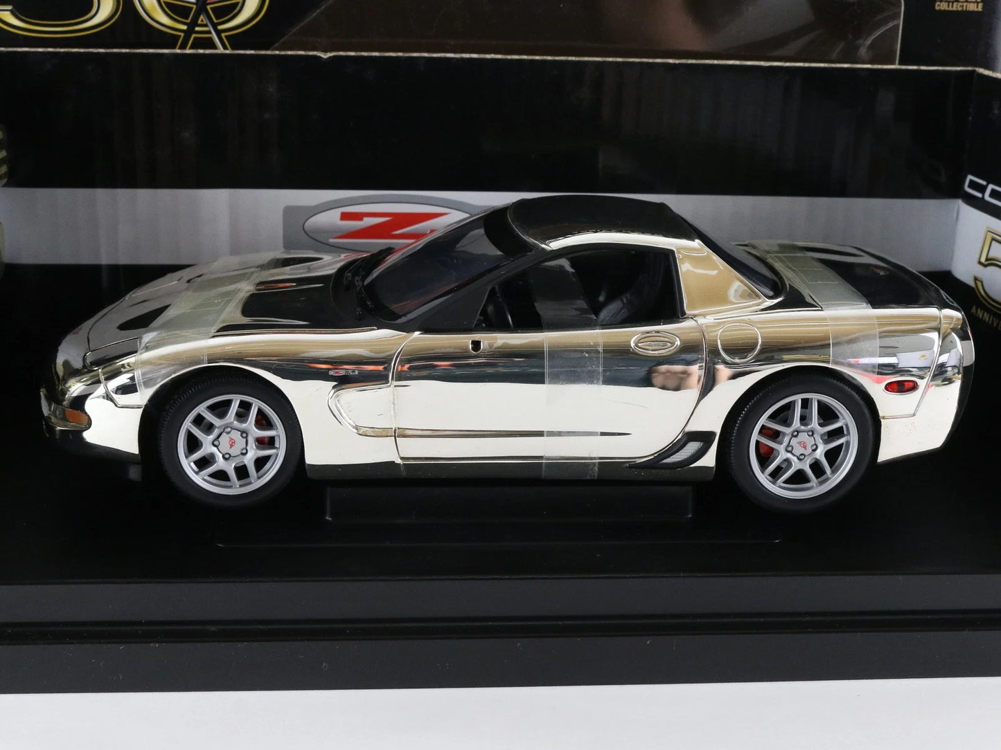 2003 Chevy Corvette Z06 Silver Chrome 50 Anniversary ERTL 1:18 1 Of 500 29404PA