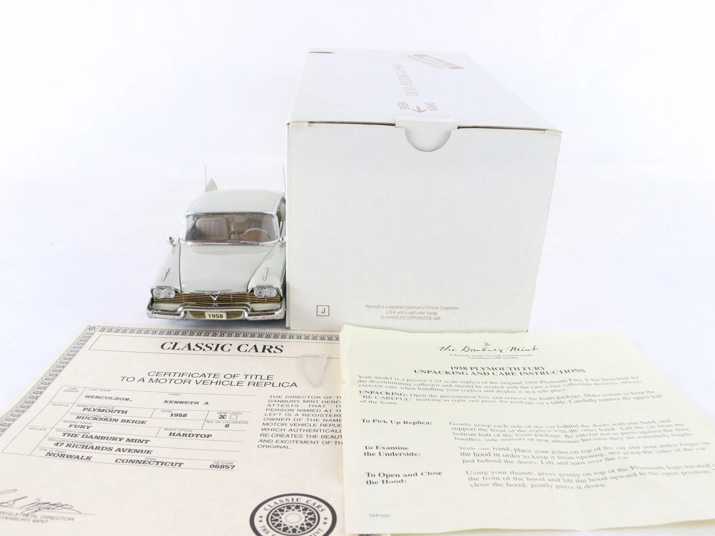 1958 Plymouth Fury Hardtop Buckskin Beige Danbury Mint 1:24 Diecast Model Car