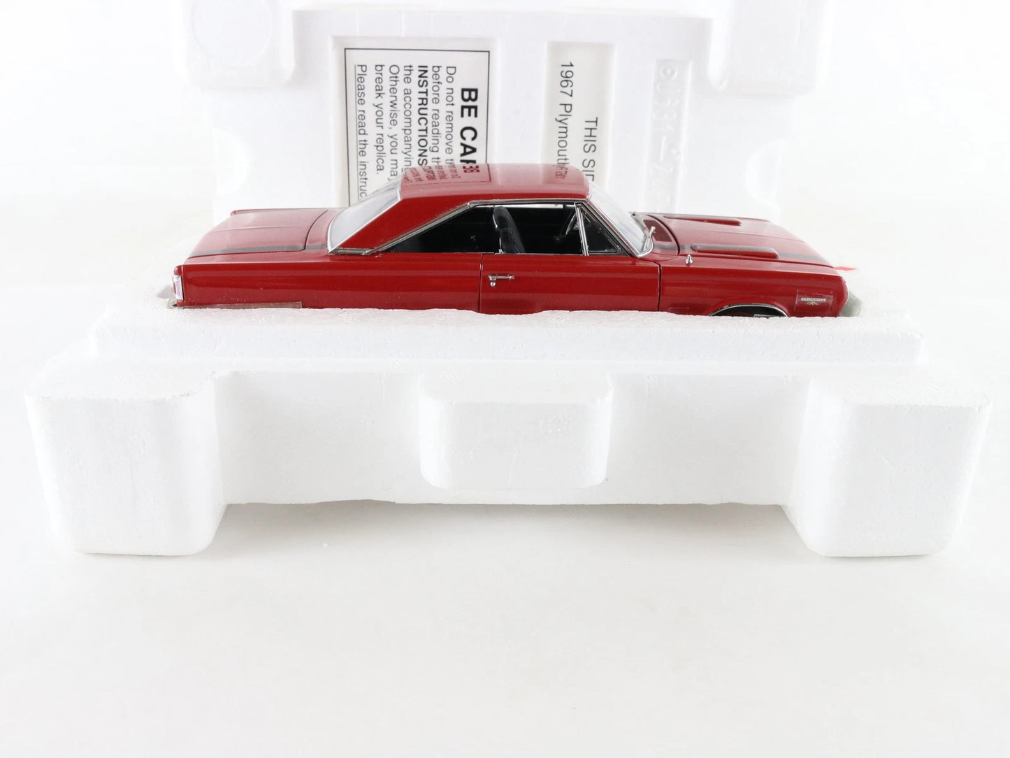 1967 Plymouth GTX Hardtop Red & Black Danbury Mint 1:24 Diecast Model Car