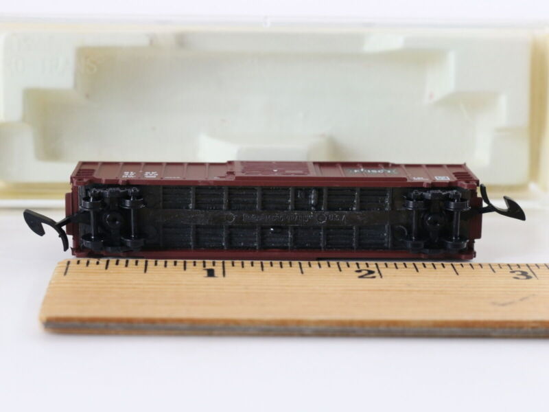 Frisco SLSF 42473 Single Door Rib Side Boxcar Micro Trains Z 14206