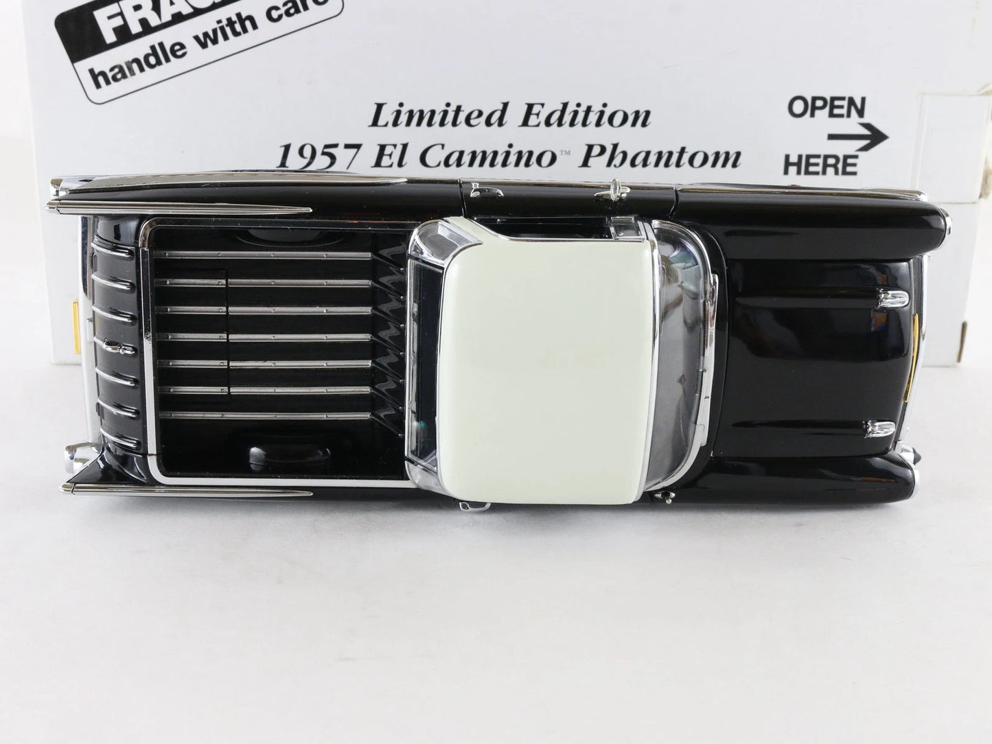 1957 Chevy El Camino Phantom Black White Danbury Mint 1:24 Diecast 109