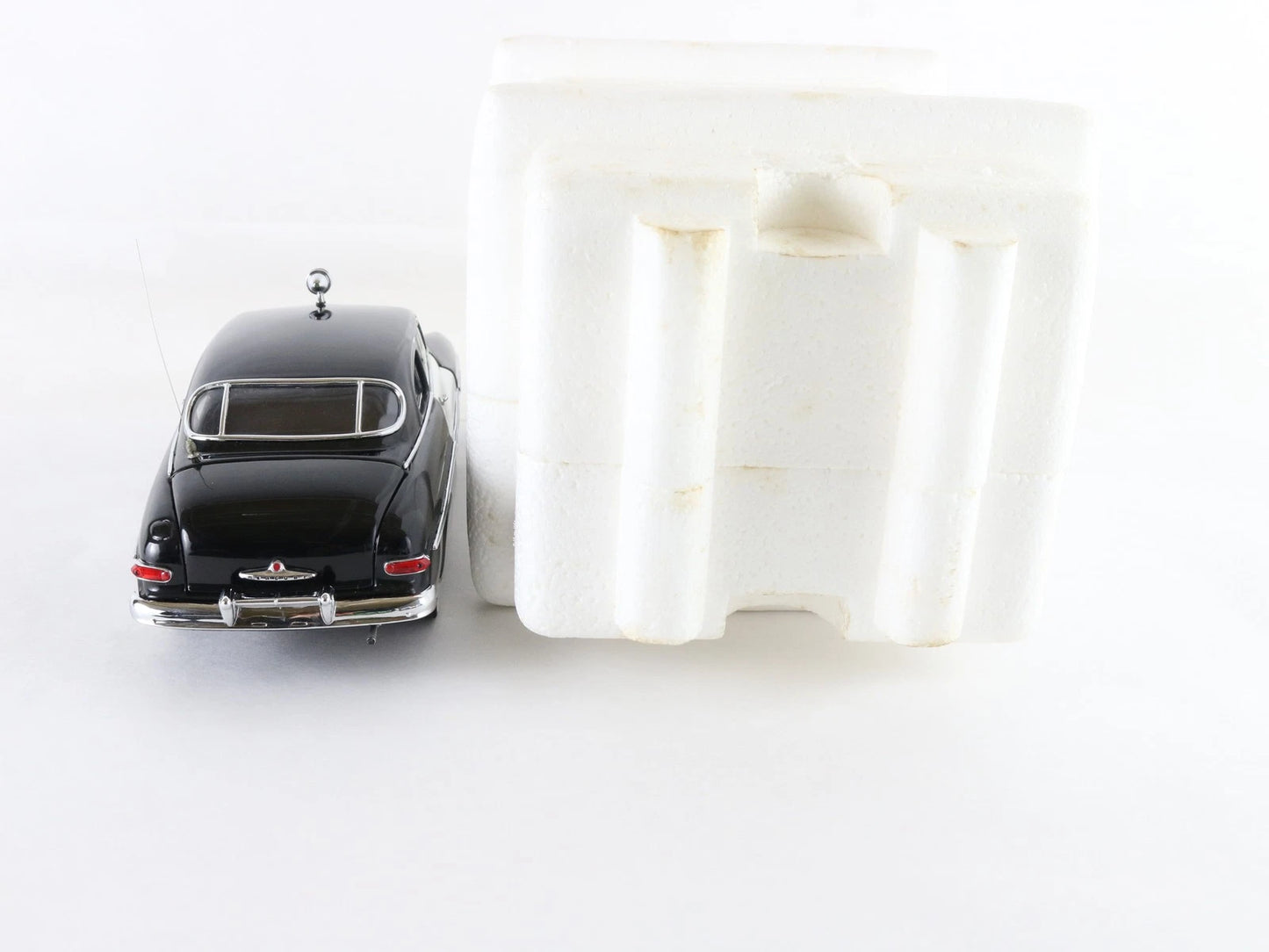 1949 Mercury Police Cruiser Black White Danbury Mint 1:24 Diecast Model