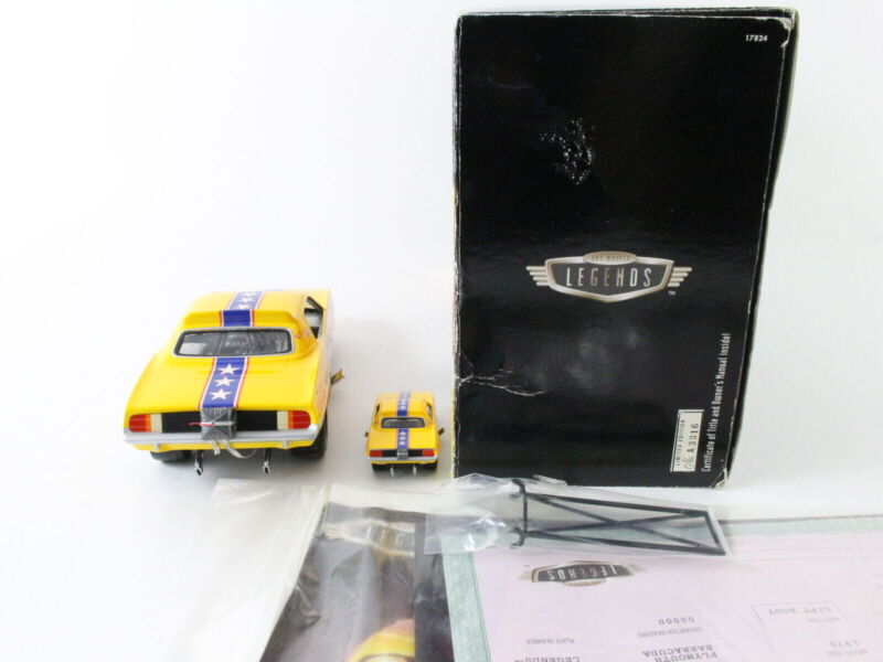 1970 Plymouth Barracuda SNAKE Prudhomme Hot Wheels Legends 1:24 1:64 17824 A3316