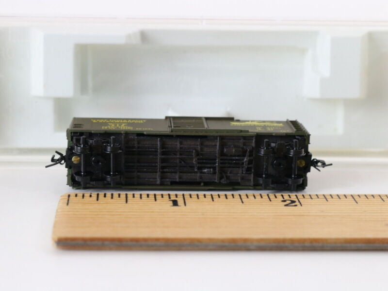 West India Fruit Steamship WIF 212 40' Single Door Boxcar Micro Trains Z