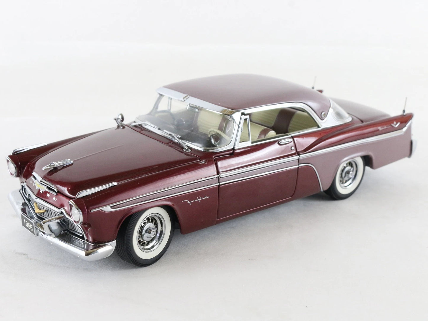 1956 Desoto Sportsman Coupe Limited Red Danbury Mint 1:24 3879/5000