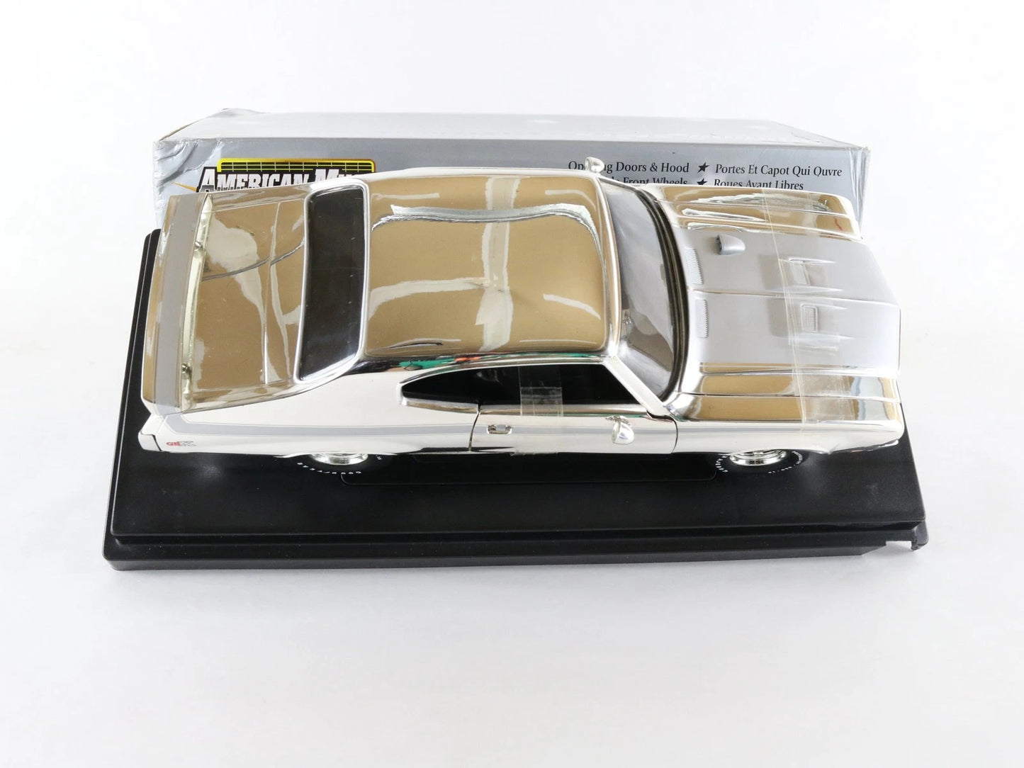 ERTL American Muscle 1:18 1970 Buick GSX Shining Stars Chrome Diecast Car 33730