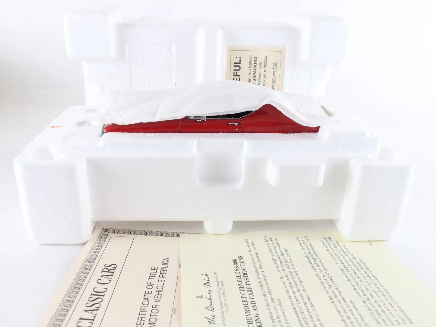 1968 Chevy Chevelle SS 396 Coupe Red Black Danbury Mint 1:24 Diecast Model