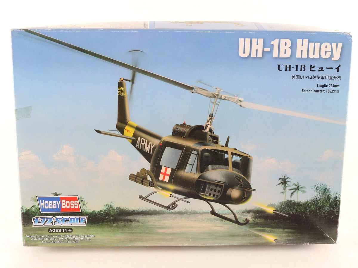 UH-1B Huey Attack Helicopter Bell Hobby Boss 1:72 87228 Military Kit