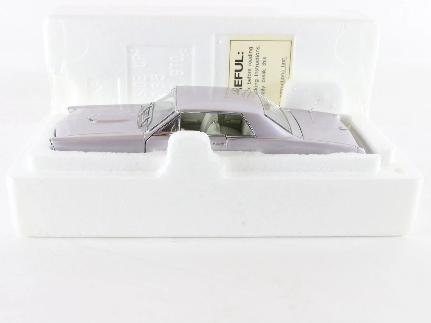 1965 Pontiac GTO Iris Mist Purple Danbury Mint 1:24 Diecast Model