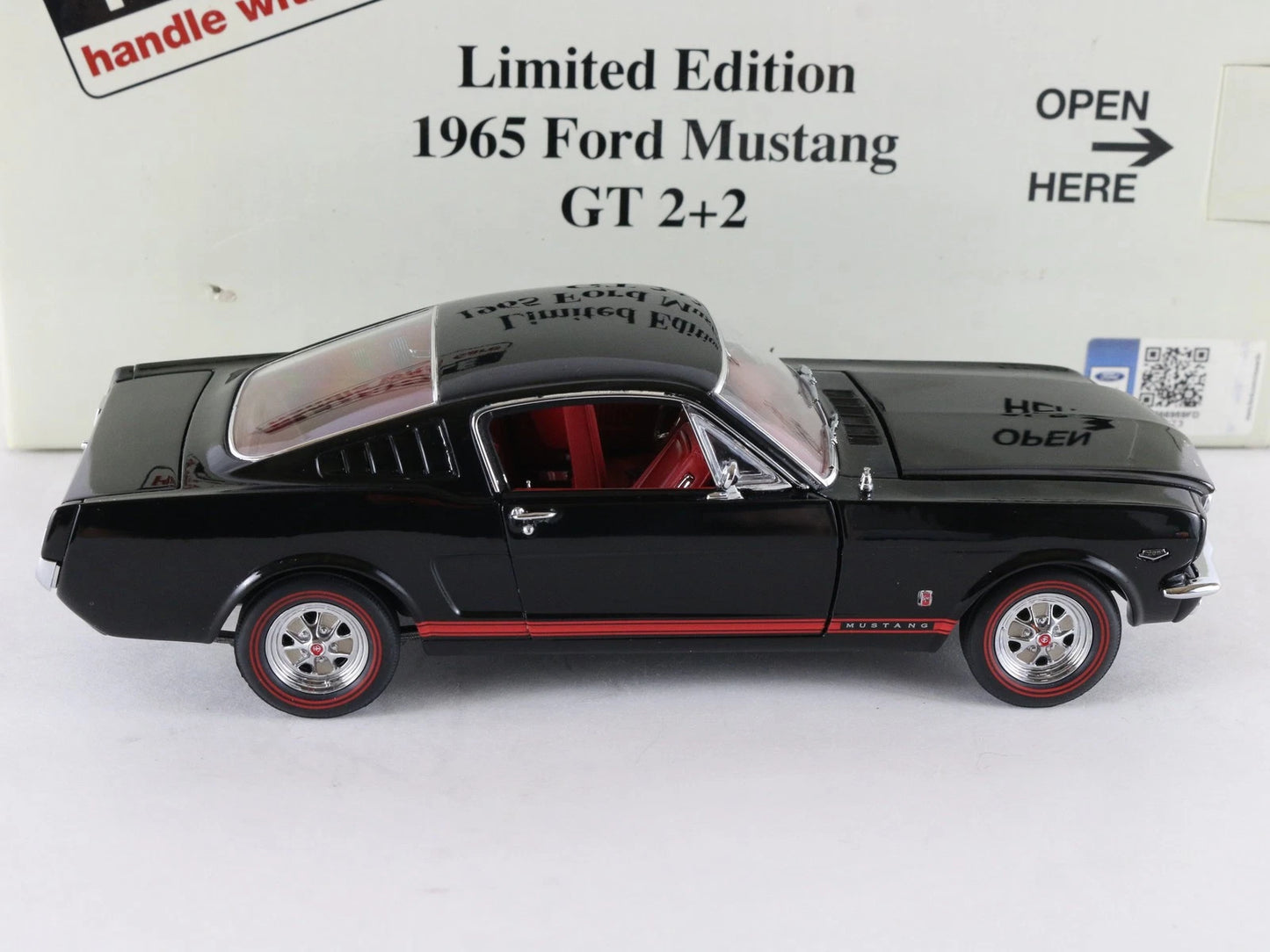 1965 Ford Mustang GT 2+2 Black Danbury Mint 1:24 Diecast Model 818/1965