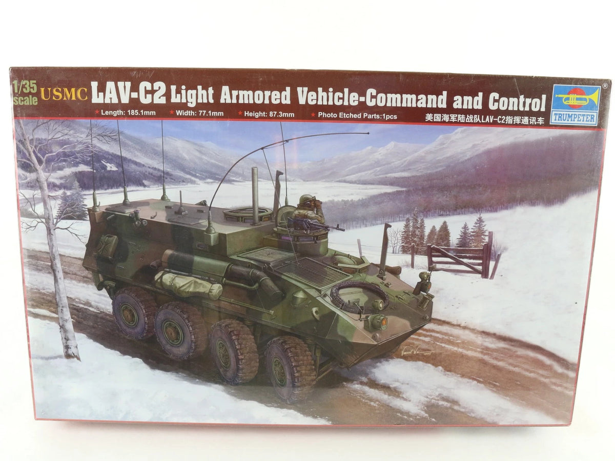 LAV-2 USMC Armored Vehicle Command Control GD Trumpeter 1:35 00371 Sealed Kit