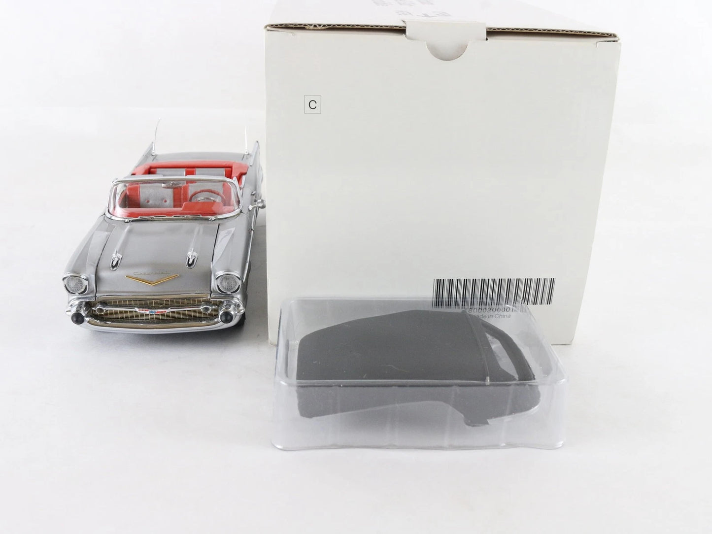 1957 Chevy Bel Air Fuelie Convertible Silver Danbury Mint 1:24 4936/5000 LIMITED