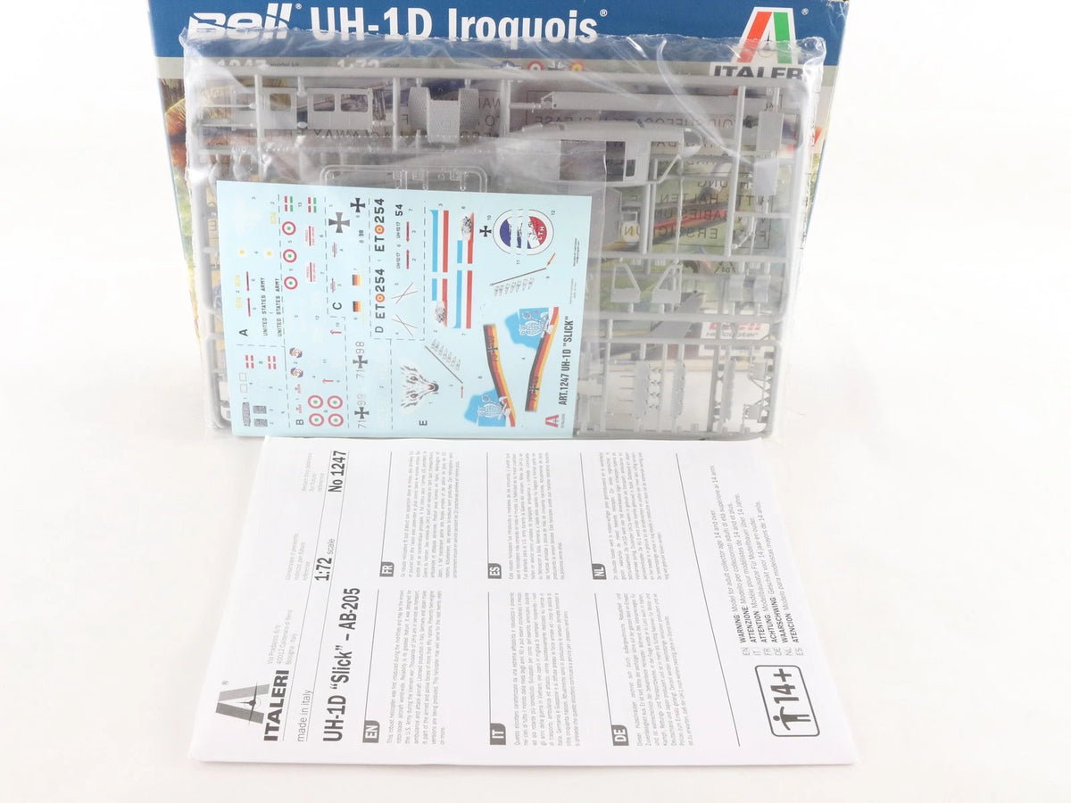 UH-1D Iroquois Helicopter US Army Bell Italeri 1:72 1247 Military Kit