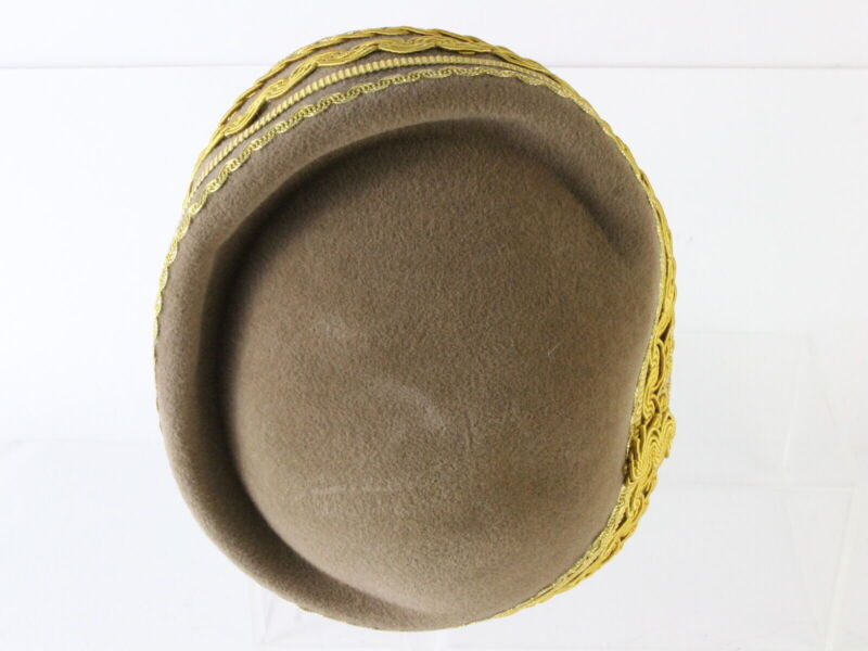 Sonni Of California Ladies Boutique Camel Tan And Gold Felt Cap 6 7/8 55cm