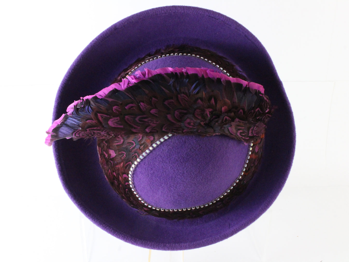 Jack Mcconnell New York Ladies Amethyst Purple Felt Hat W/ Feathers 7 56cm