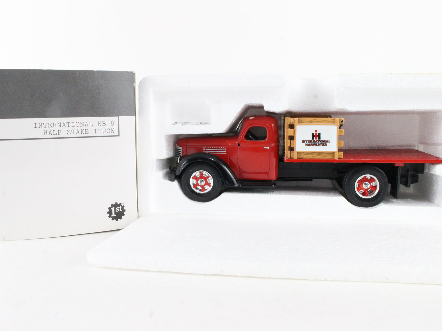 International K-8 Stake Truck First Gear 1:34 Scale Model 19-2539