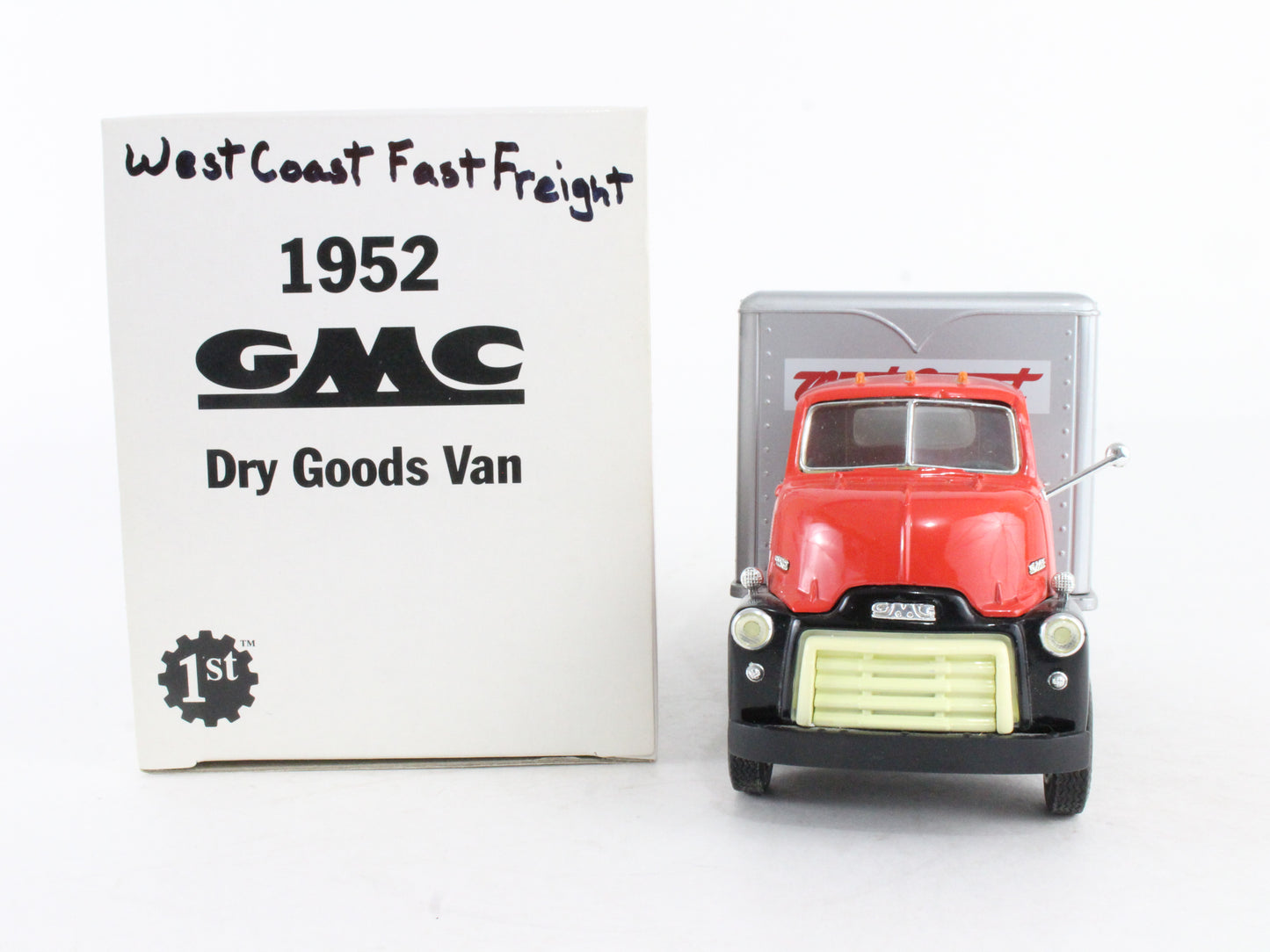 1952 GMC Dry Goods Van West Coast Fast Freight First Gear 1:34 Scale 19-1007