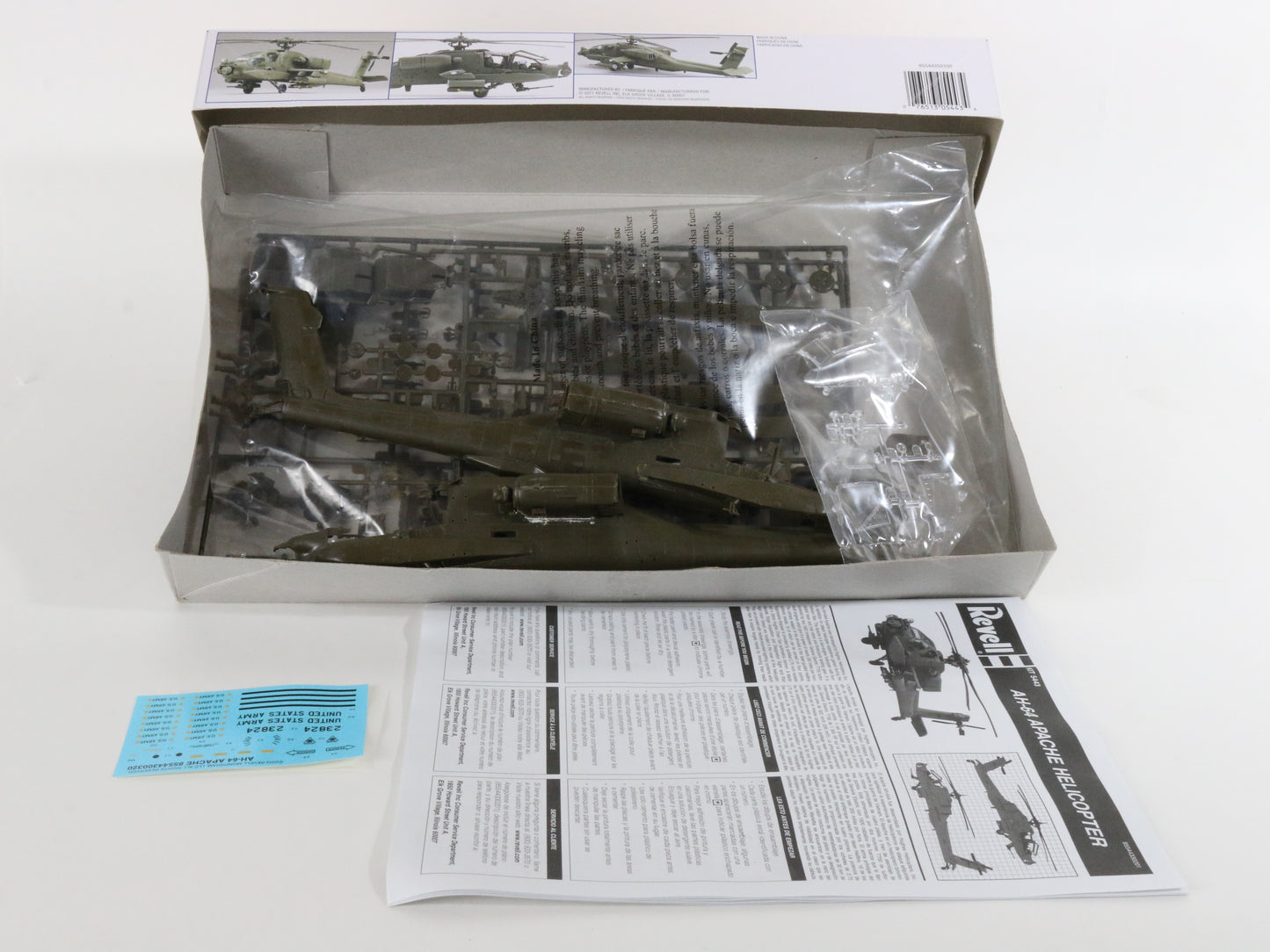 Apache AH-64 Military Helicopter Revell Plastic Model Kit 1:48 85-5443