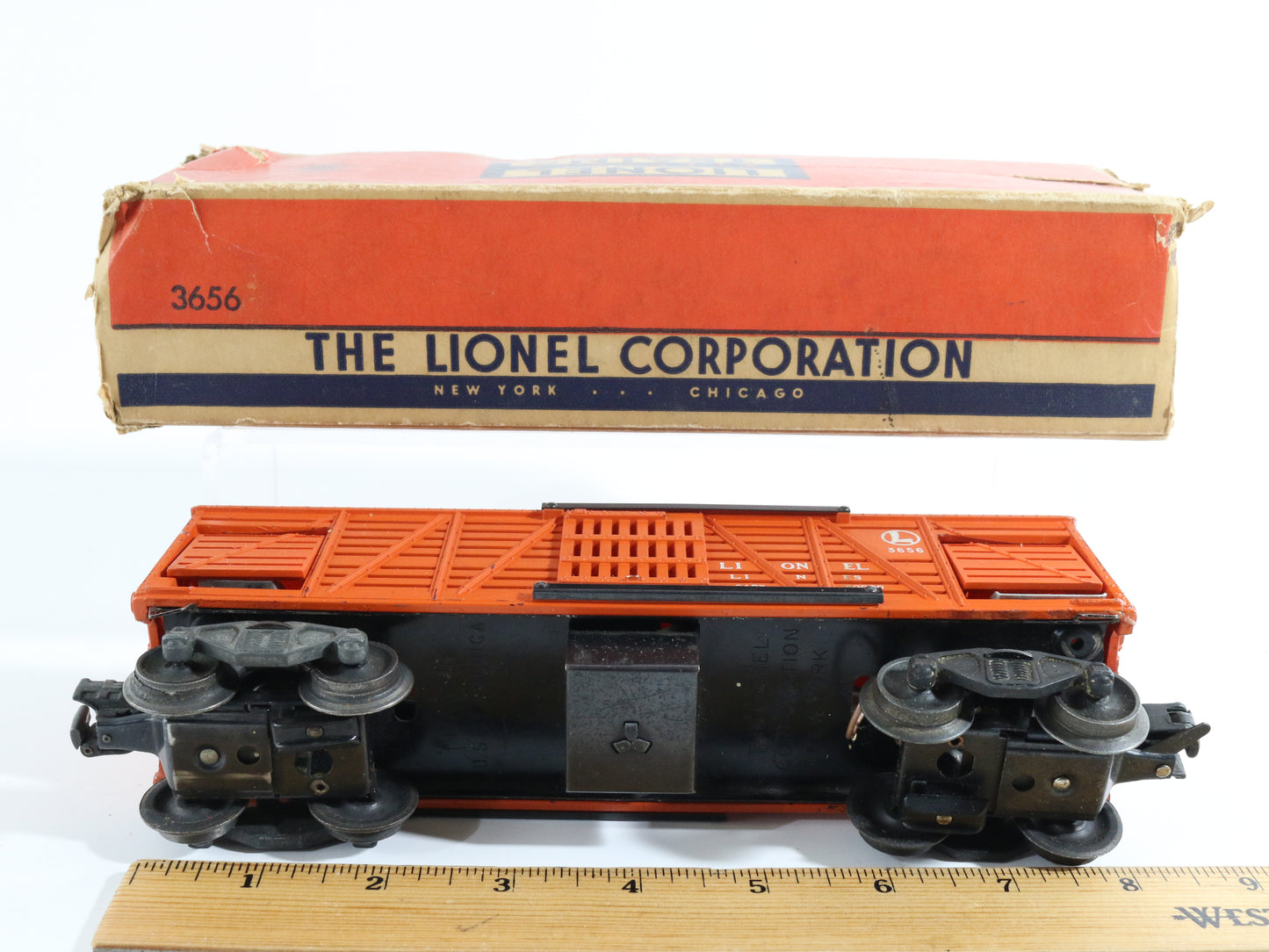 Lionel Lines O 3656 Livestock Cattle Car W/ Box