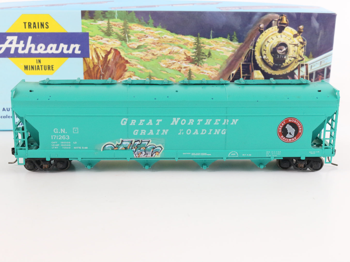 Great Northern GN 171263 Grain Loading 4 Bay Hopper Car Athearn? HO ASSEMBLED